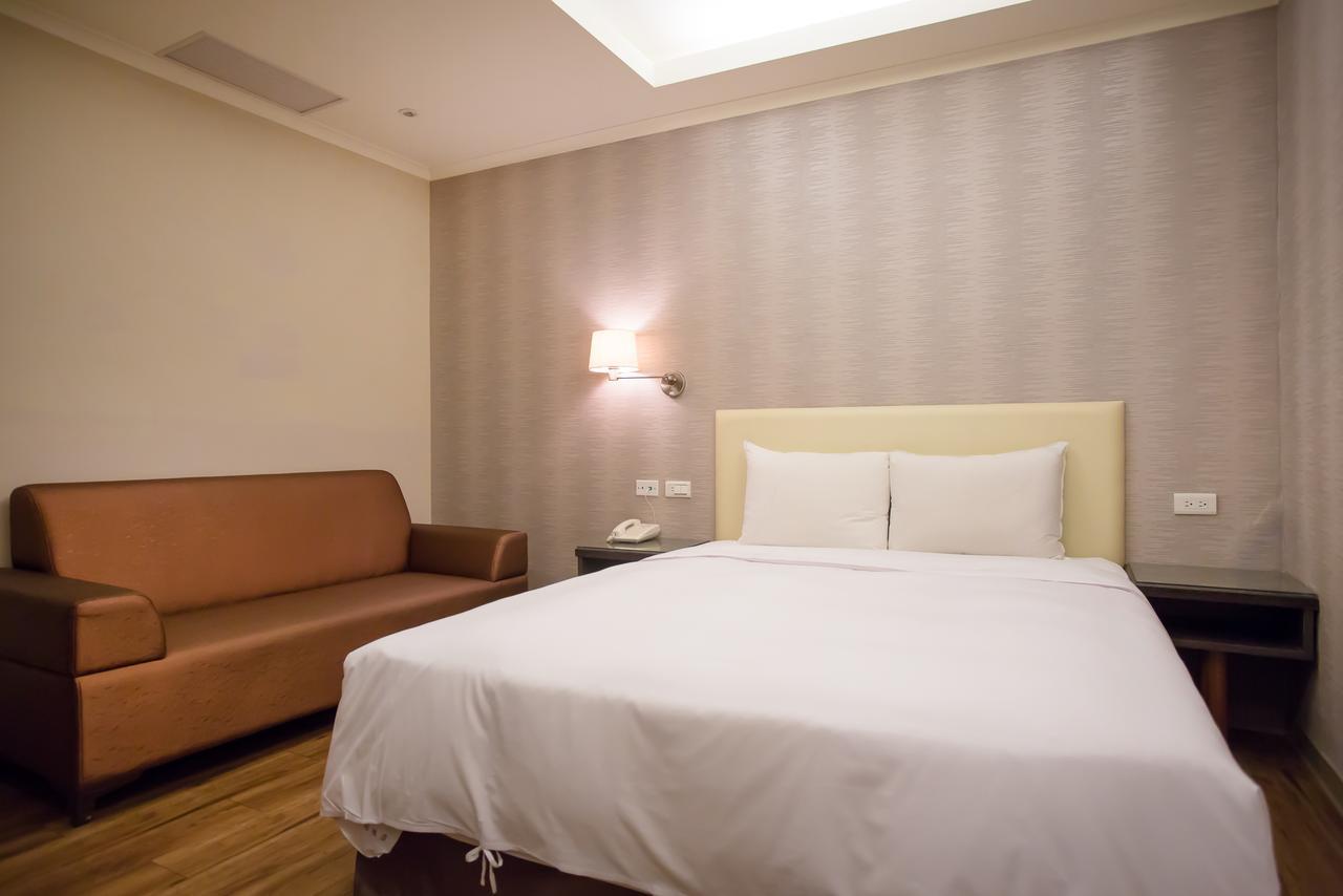 Garden Hotel Taichung Exterior photo